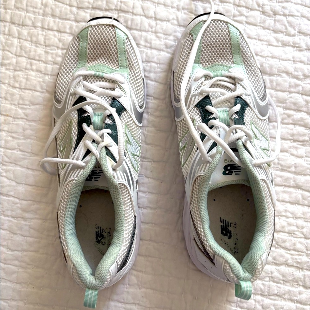 New Balance 530 Sneakers